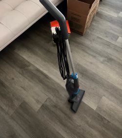 Bissell Vacuum (thin)