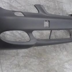 2007-11 CLS 550 Front Bump Bumper