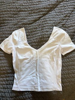 Lululemon 4 top