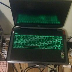 HP Pavilion Gaming  Laptop Ryzen 7 AMD 16gb Ram
