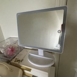Make Up Vanity Mirror
