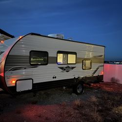 2022 Travel Trailer Shasta
