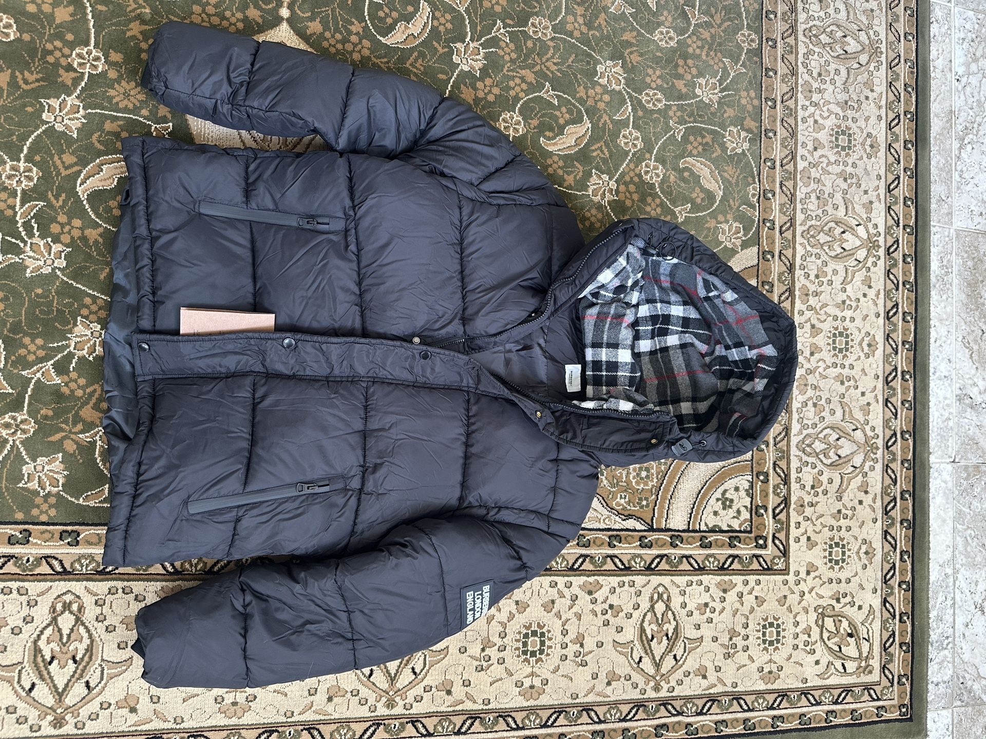Burberry Puffer 