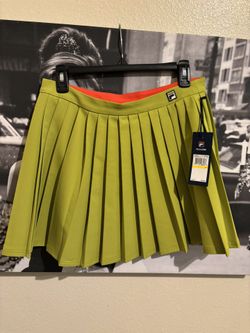 NEW FILA SKIRT