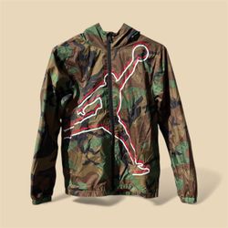 Kids Jordan Windbreaker Size 12 / 13