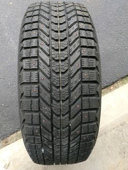 4 Radial Studded Snow Tires Firestone Winter Forge M+S 225/60R18 100S