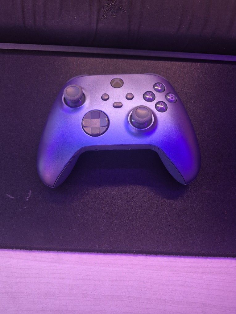 Xbox Wireless Controller - Special edition "Stellar Shift" Color
