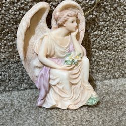 VTG Angel Ornament Seraphim Classics Ophelia Heart Seeker 1994 Ltd Edition