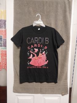 CARDI  B  -  Little  Miss  Drama  Tour  26                           T - Shirt