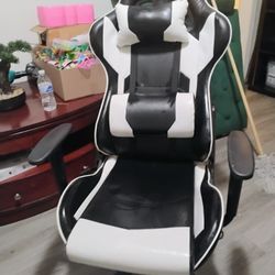 S-Racer Gaming Chair