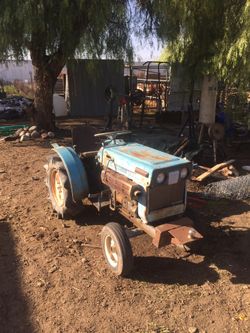 Mitsubishi d1300 fits right in stalls and small areas
