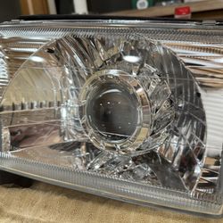Toyota 4Runner Projector Headlights
