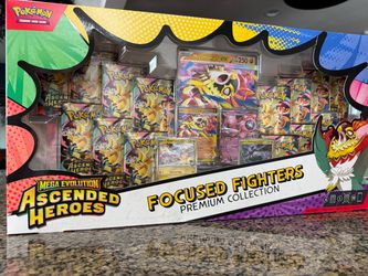BRAND NEW POKEMON TRADING CARDS FOCUSED FIGHTERS POKEMON CARD PACK