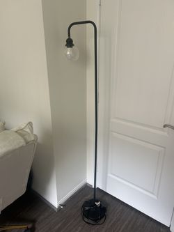 standing light