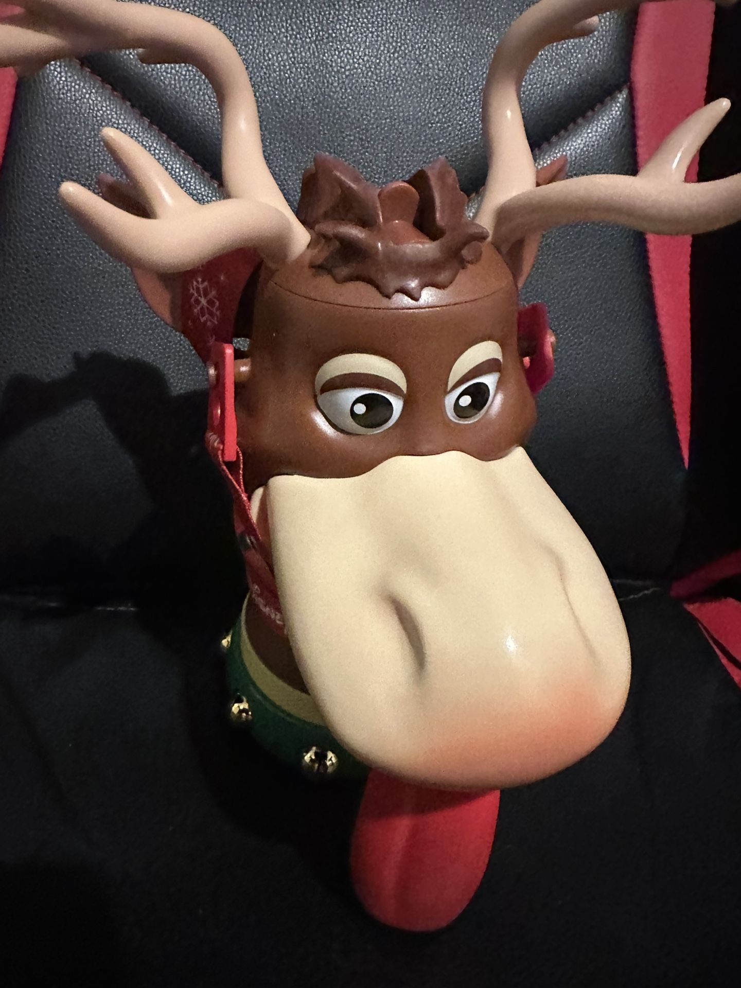 rein deer sipper disney