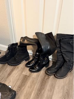 Lot of 5 Women's Black Boots