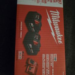 Milwaukee M18  XC5.0 Starter Kit