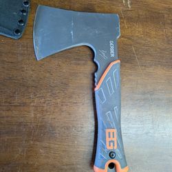 Gerber Axe