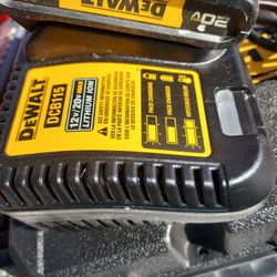 Dewalt charger and batery 