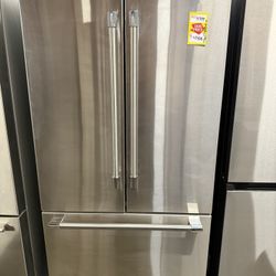 Thermador Freedom 36 in. 20.8 Cu. Ft. Stainless Steel Counter Depth French Door Refrigerator