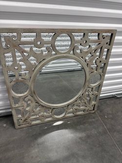Decorative mirror