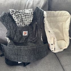 Ergobaby Carrier & Infant Insert