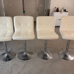 White barstools (4 count)