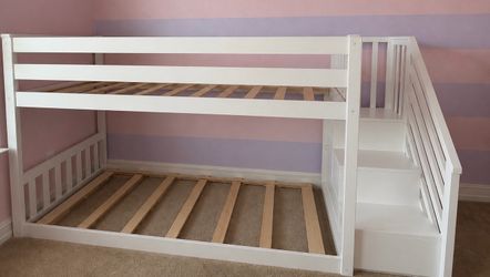 Bunk bed white wooden finish