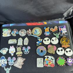 Disney Trading Pins  1/25/26 Book 2
