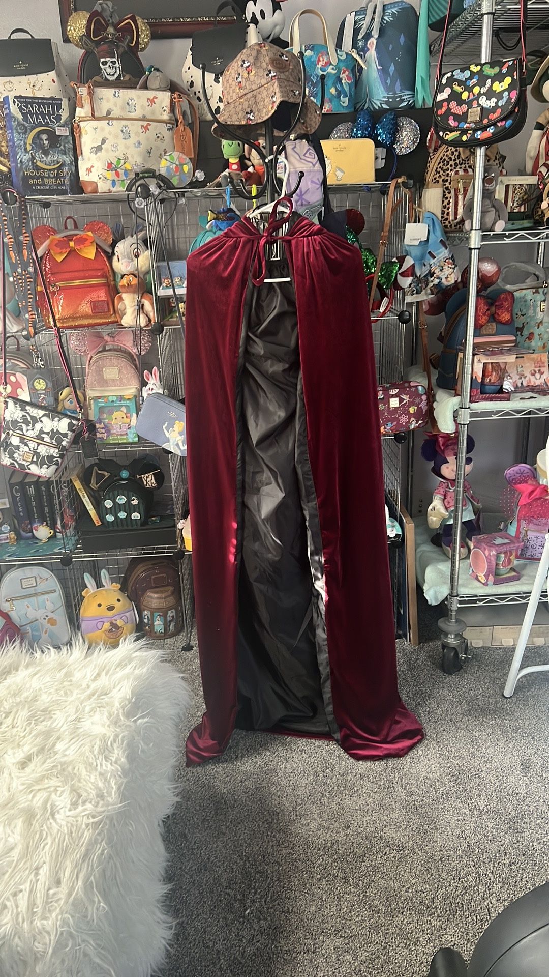 Cosplay Renaissance Red Velvet Hooded Cloak