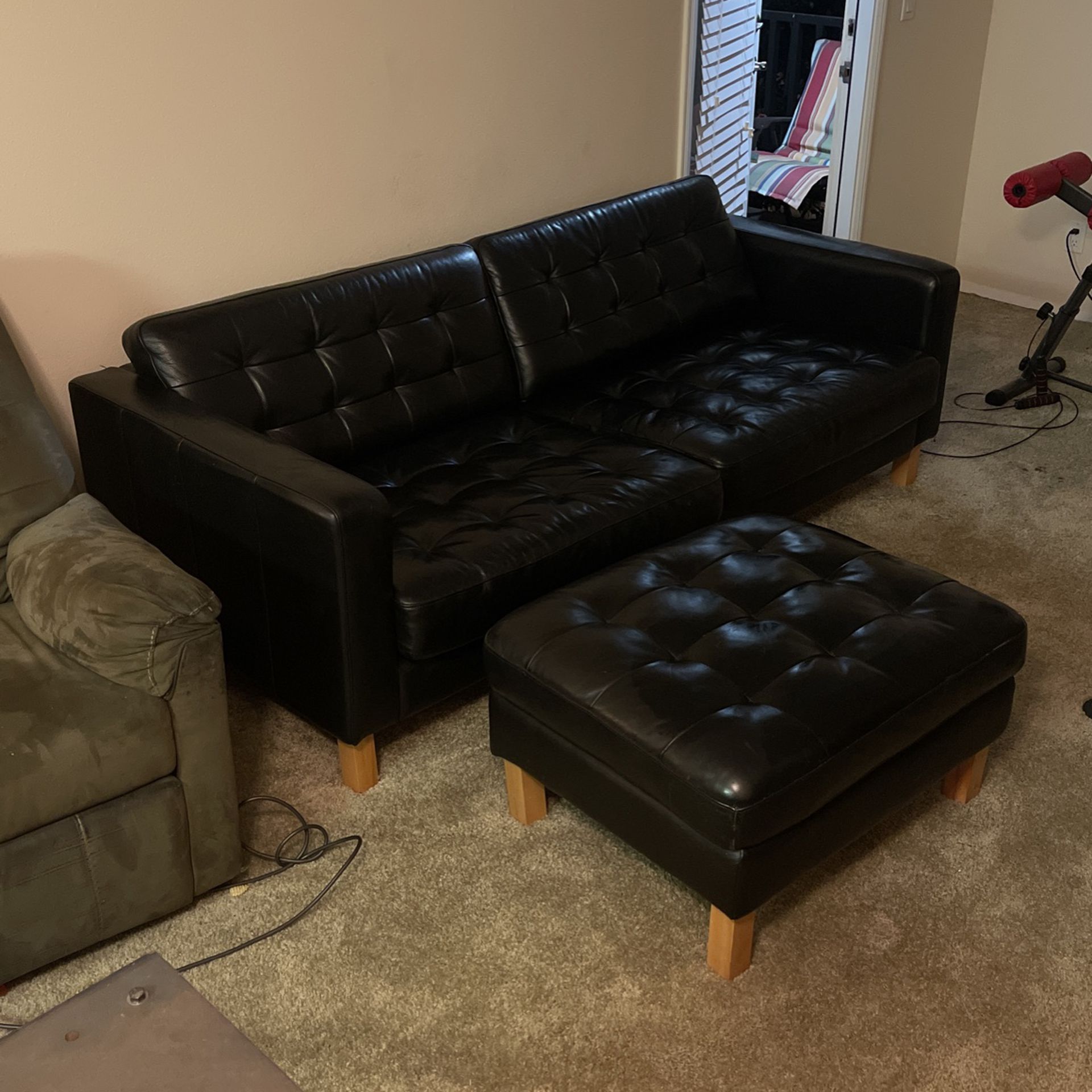 Leather Couch With Ottoman