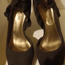 Women's Carlos Santana Size 8 Heels