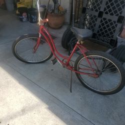 26in. schwinn beach cruiser