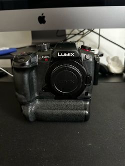 LUMIX GH5 S