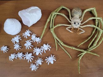 WEBI King Kong Skull Island Giant Spider Figure Monster Toy