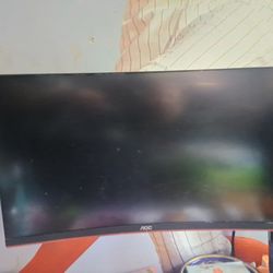 Curve Monitor With Free Desk Mount