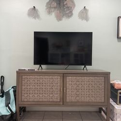 Palmdale Woven Door Console