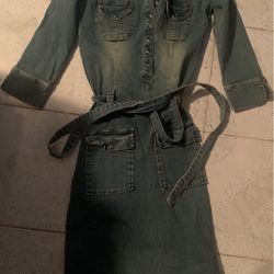 Women /Teen Jean Dress - Size Medium 