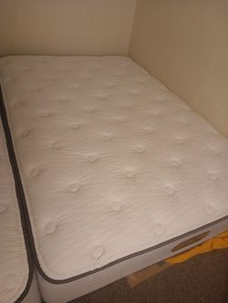 Two used Mattress -size full- cheap price