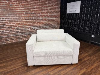 Delivery Available Thomasville Dillard Convertible Sleeper Chair