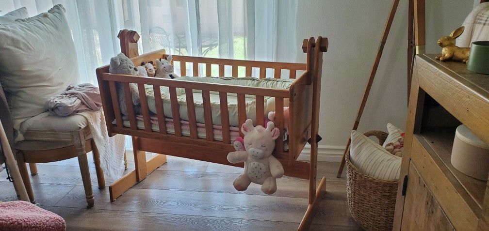 Vintage Baby Bassinet (All Wood!!)
