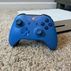 Xbox One S With Special Blue Wireless Controller