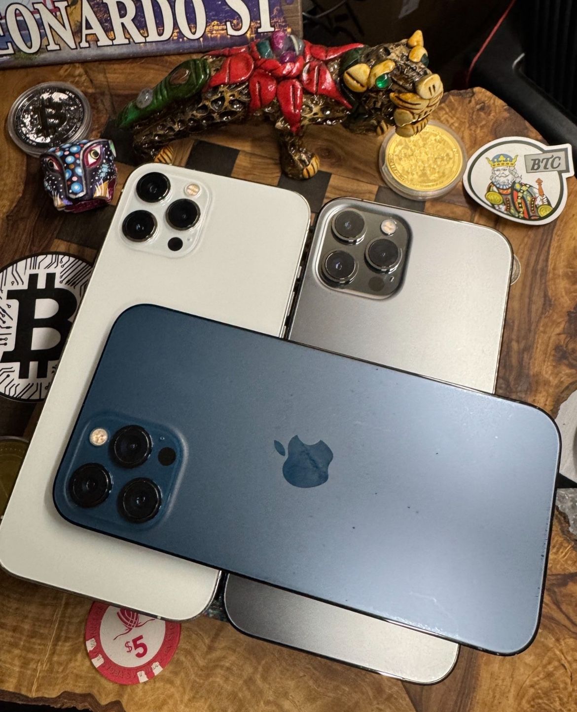 (3) iPhone 13Pro Max “UNLOCKED”