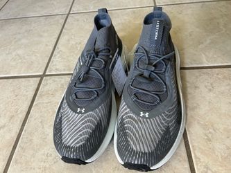 Under Armour Phantom 4 Storm shoes