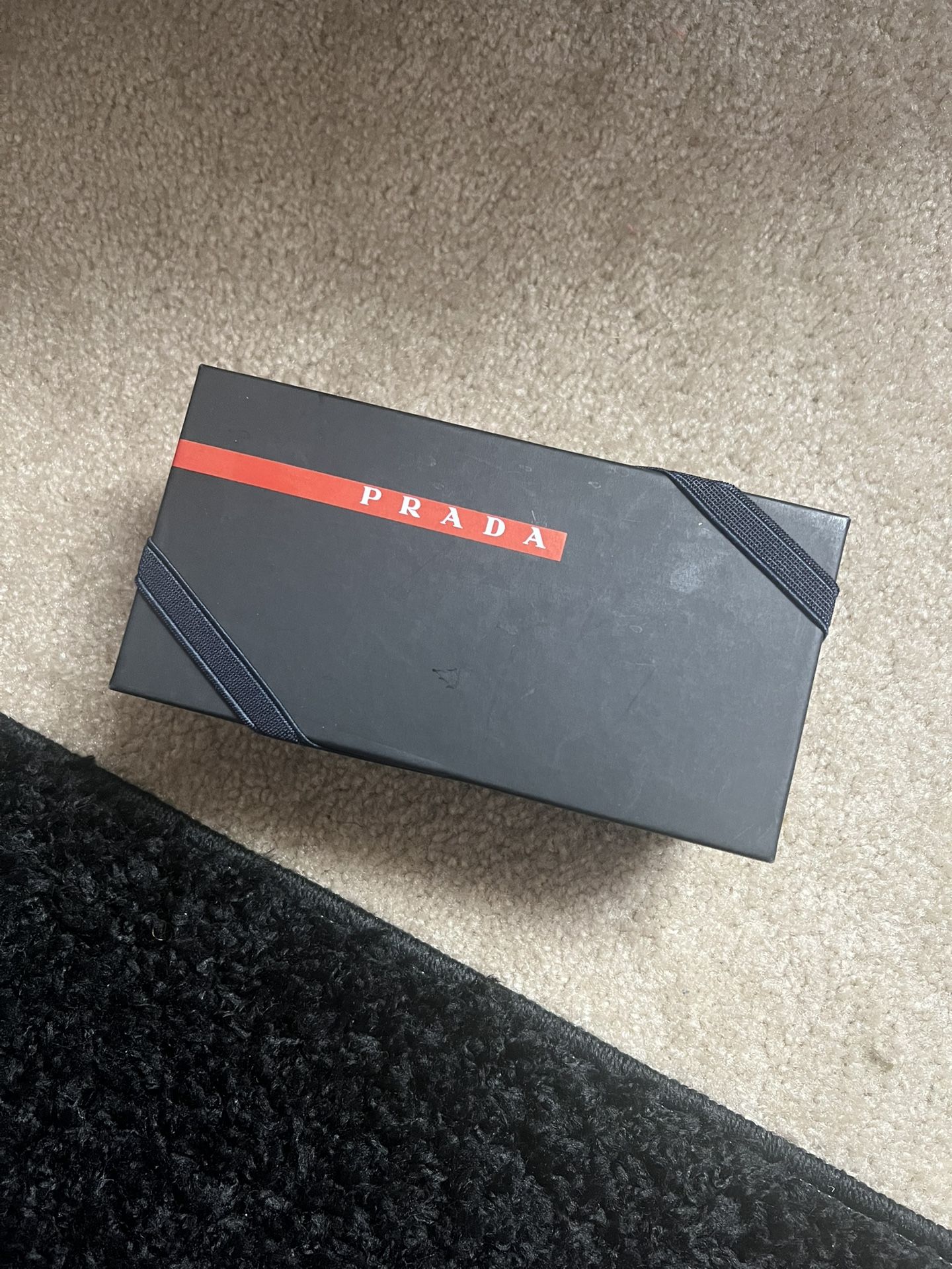 PRADA Linea Rossa SPS02Z