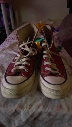 Red converse