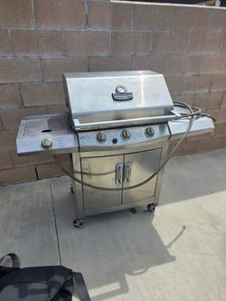 Char-Broil Commercial Stainless Steel Gas Grill