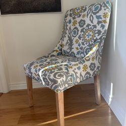 Accent Chair 