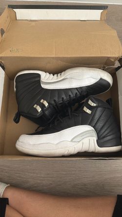 Air Jordan 12 retro black and. White concord size 5.5Y