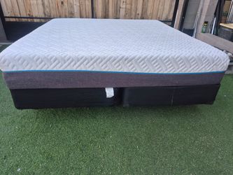 King Size metal bed frame with two box spring and Memory Foam Mattress, in good condition